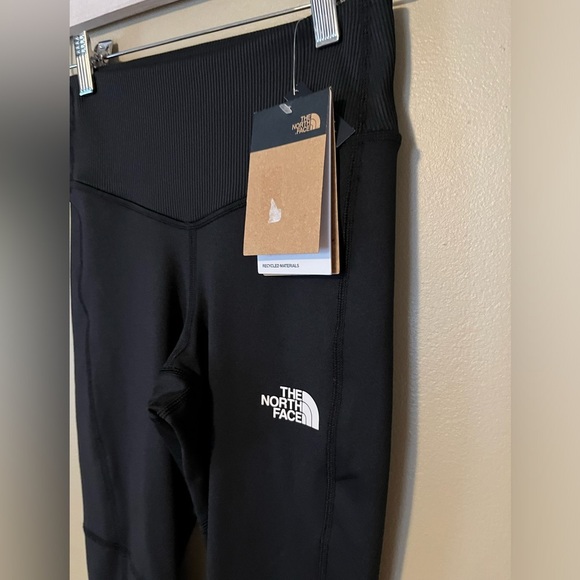 The North Face Women’s Dune Sky 7/8 Tights NWT - Picture 3 of 8